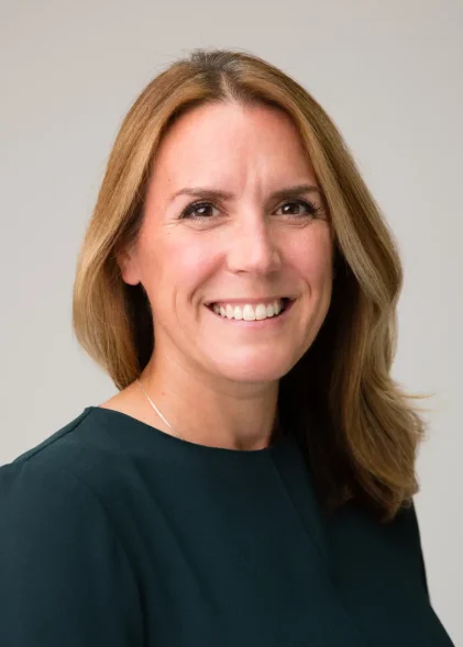 Friendly headshot of Lucy